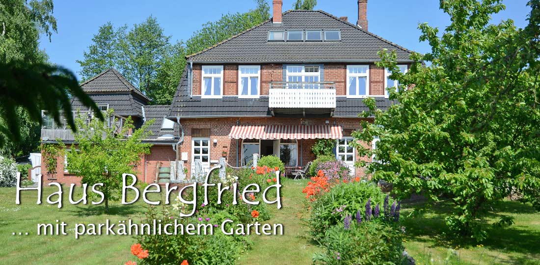 Haus Bergfried an der Ostsee mit parkähnlichem Garten